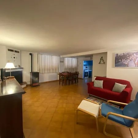 Lucy House Apartment Ronciglione (Viterbo)