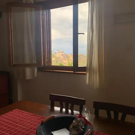 Lucy House Apartment *